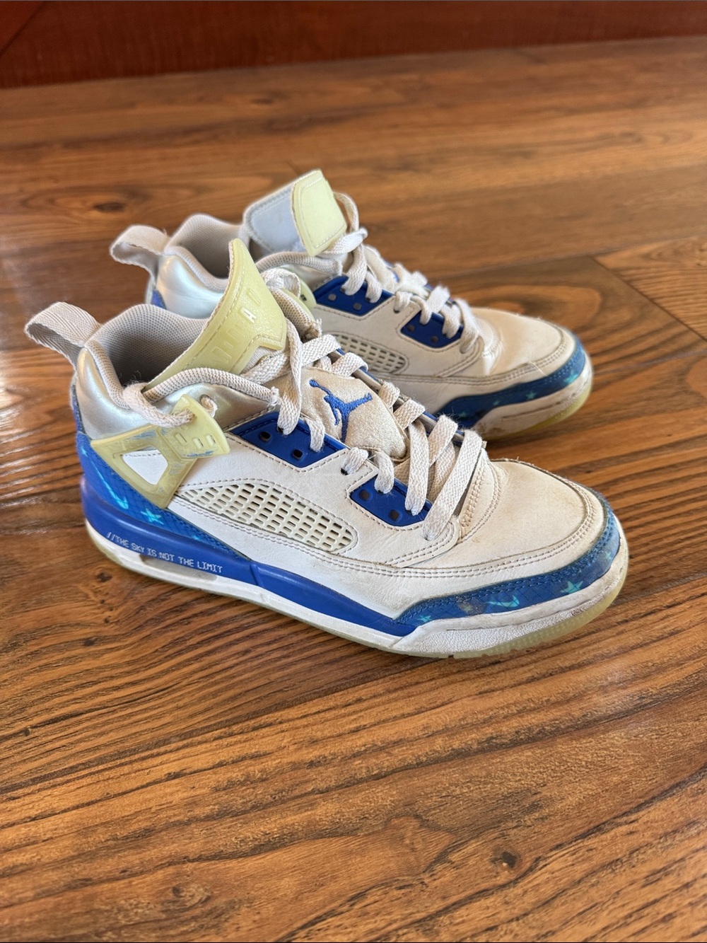 Jordan Spizike-youth size 4